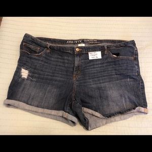 Ava and Viv size 26 jean shorts
